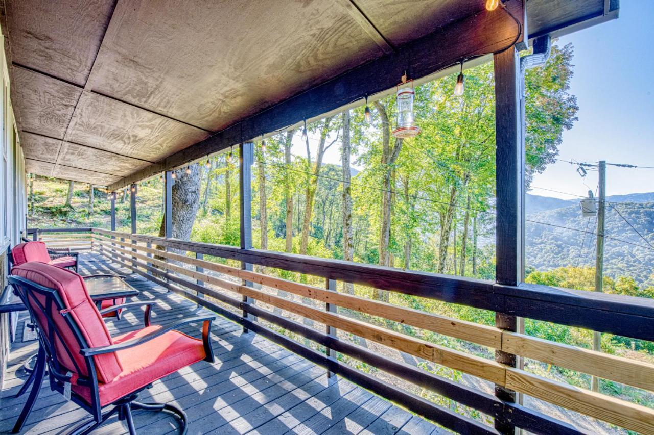 Chipmunk Lane Vila Maggie Valley Exterior foto